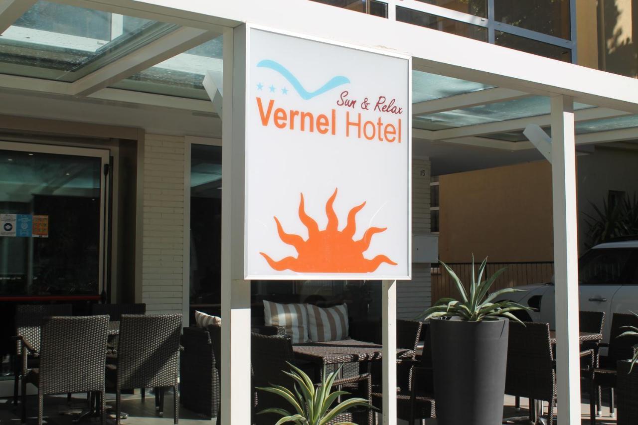 Hotel Vernel Rímini Exterior foto